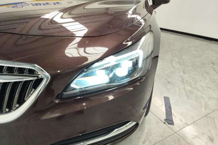 Used Buick LaCrosse 2018 20T Elite Edition Left Front Headlight