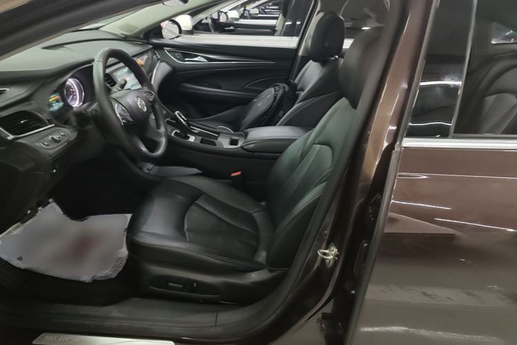 Used Buick LaCrosse 2018 20T Elite Edition Left Front Seat