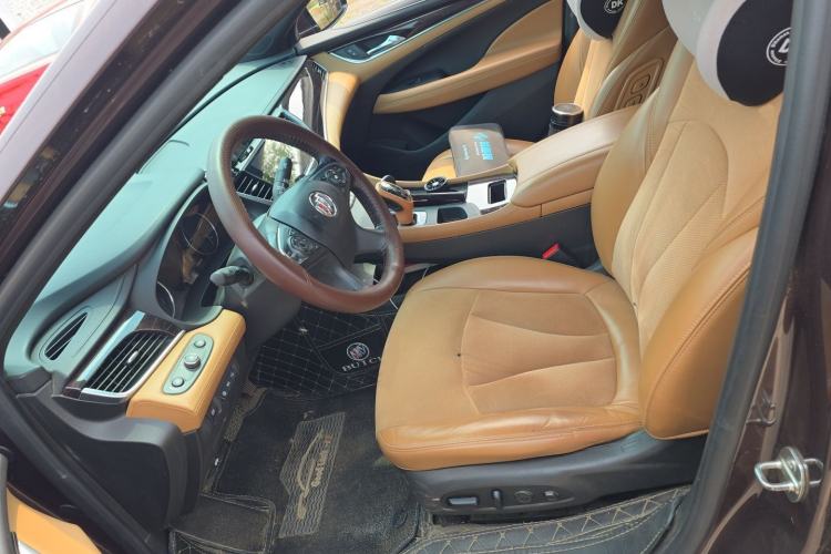 Used Buick LaCrosse 2018 20T Luxury Model Left Front Seat