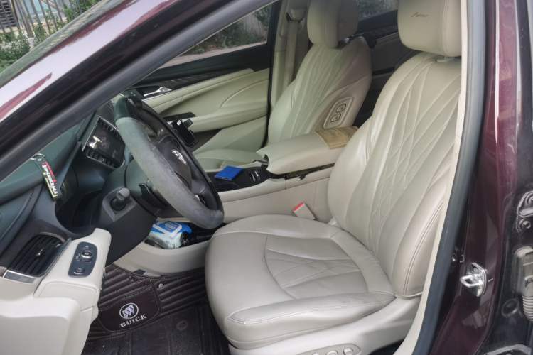 Used Buick LaCrosse 2018 28T Avenir Left Front Seat