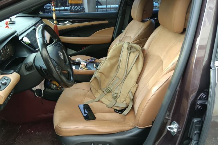Used Buick LaCrosse 2018 28T Luxury Model Left Front Seat