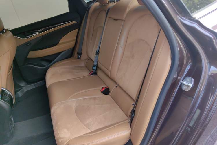 Used Buick LaCrosse 2018 28T Luxury Model Left Rear Seat