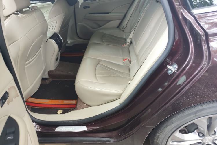 Used Buick LaCrosse 2018 28T Avenir Left Rear Seat