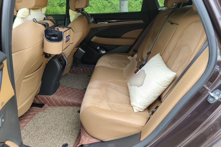 Used Buick LaCrosse 2018 28T Luxury Model Left Rear Seat