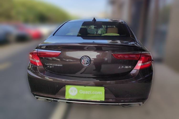 Used Buick LaCrosse 2018 28T Luxury Model Rear