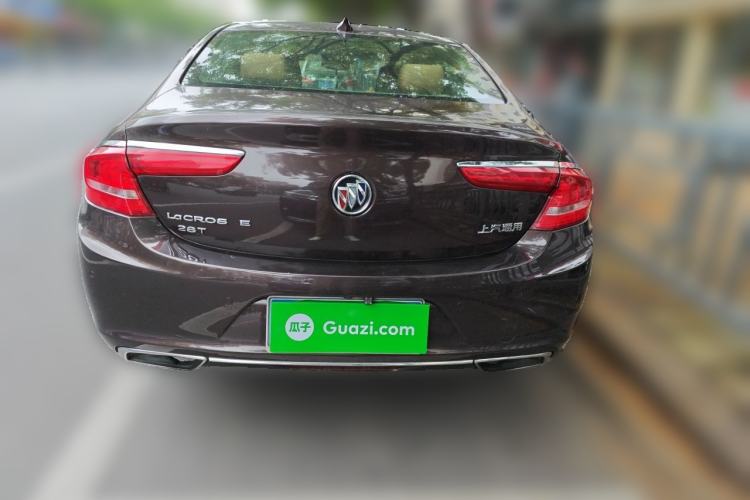 Used Buick LaCrosse 2018 28T Luxury Model Rear