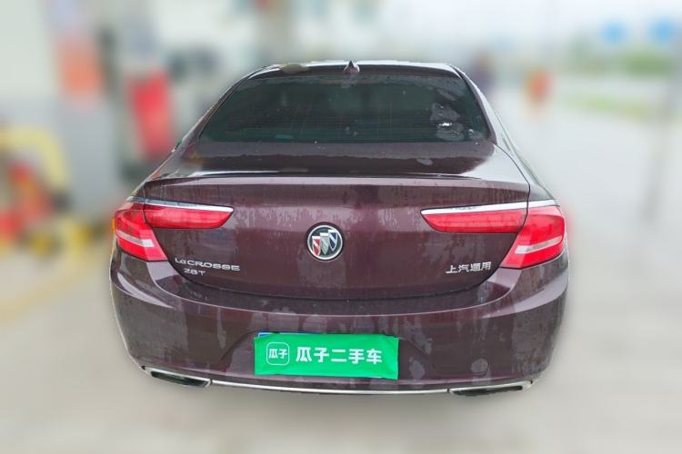 Used Buick LaCrosse 2018 28T Avenir Rear