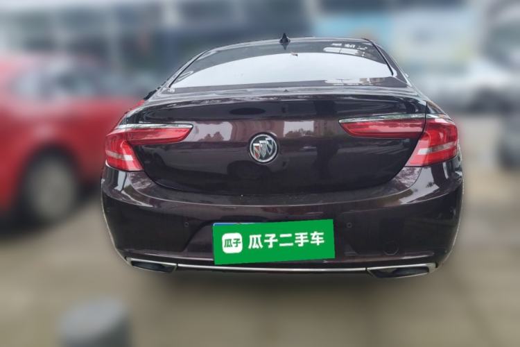 Used Buick LaCrosse 2018 28T Avenir Rear
