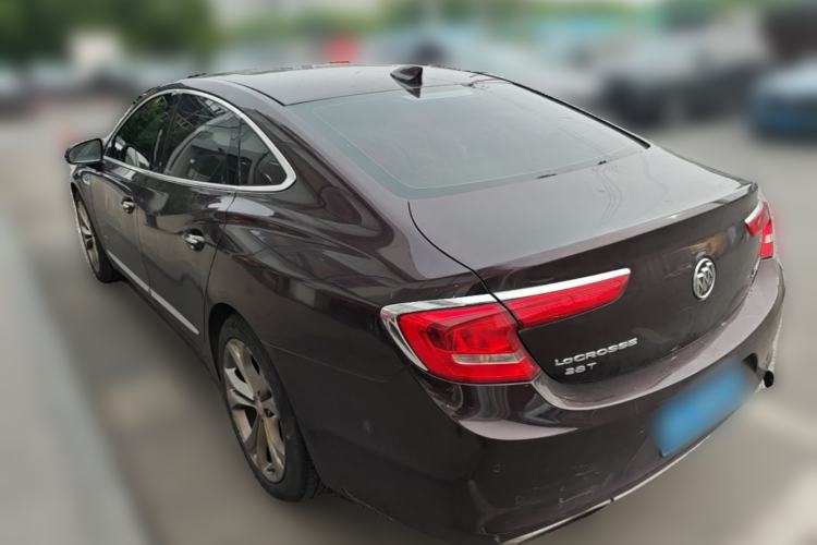 Used Buick LaCrosse 2018 28T Avenir Rear Left 45 Deg