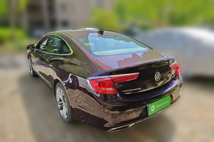 Used Buick LaCrosse 2018 28T Avenir Rear Left 45 Deg
