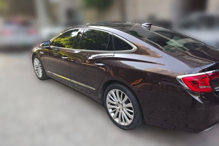 Used Buick LaCrosse 2018 28T Luxury Model Rear Left 45 Deg