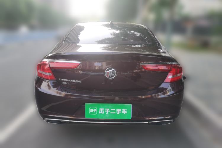 Used Buick LaCrosse 2018 28T Avenir Rear
