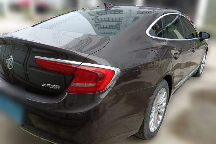 Used Buick LaCrosse 2018 28T Elite Edition Rear Right 45 Deg