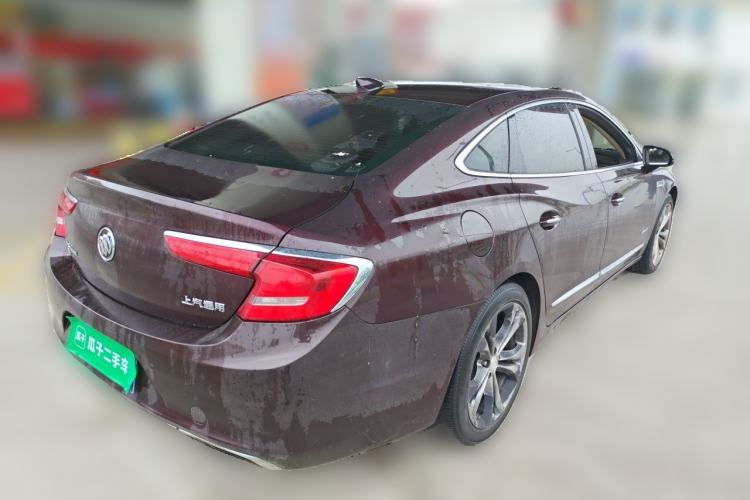Used Buick LaCrosse 2018 28T Avenir Rear Right 45 Deg