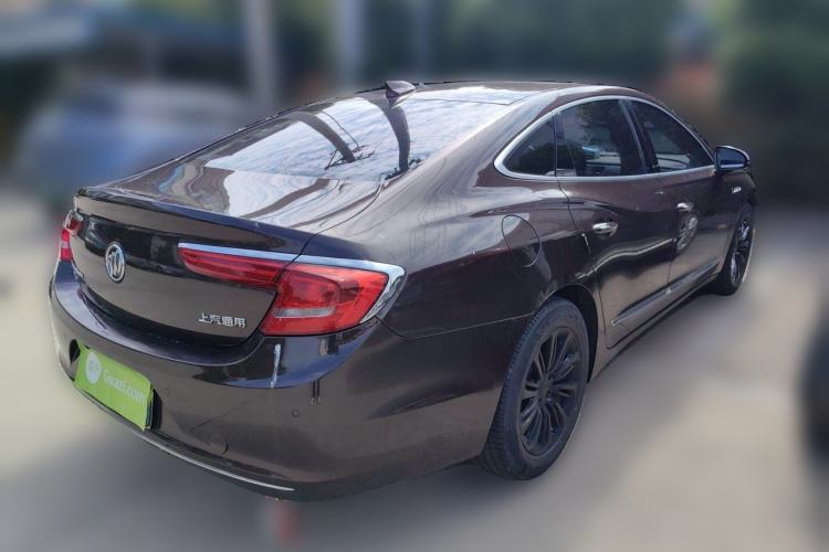 Used Buick LaCrosse 2018 20T Elite Edition Rear Right 45 Deg