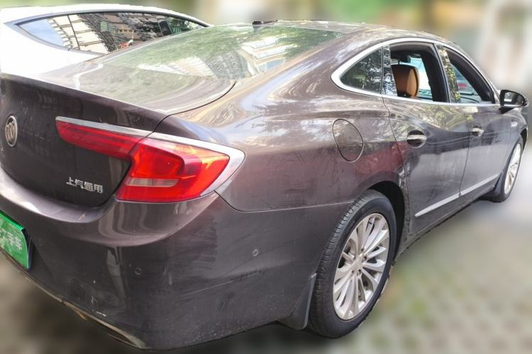Used Buick LaCrosse 2018 28T Elite Edition Rear Right 45 Deg