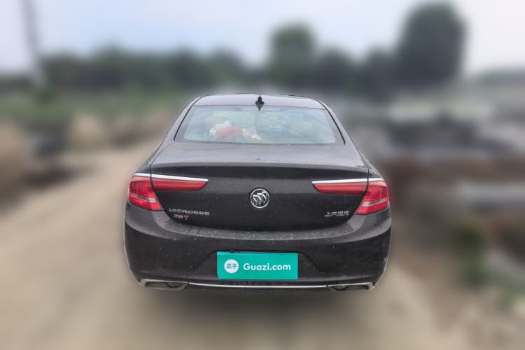 Used Buick LaCrosse 2018 28T Elite Edition Rear