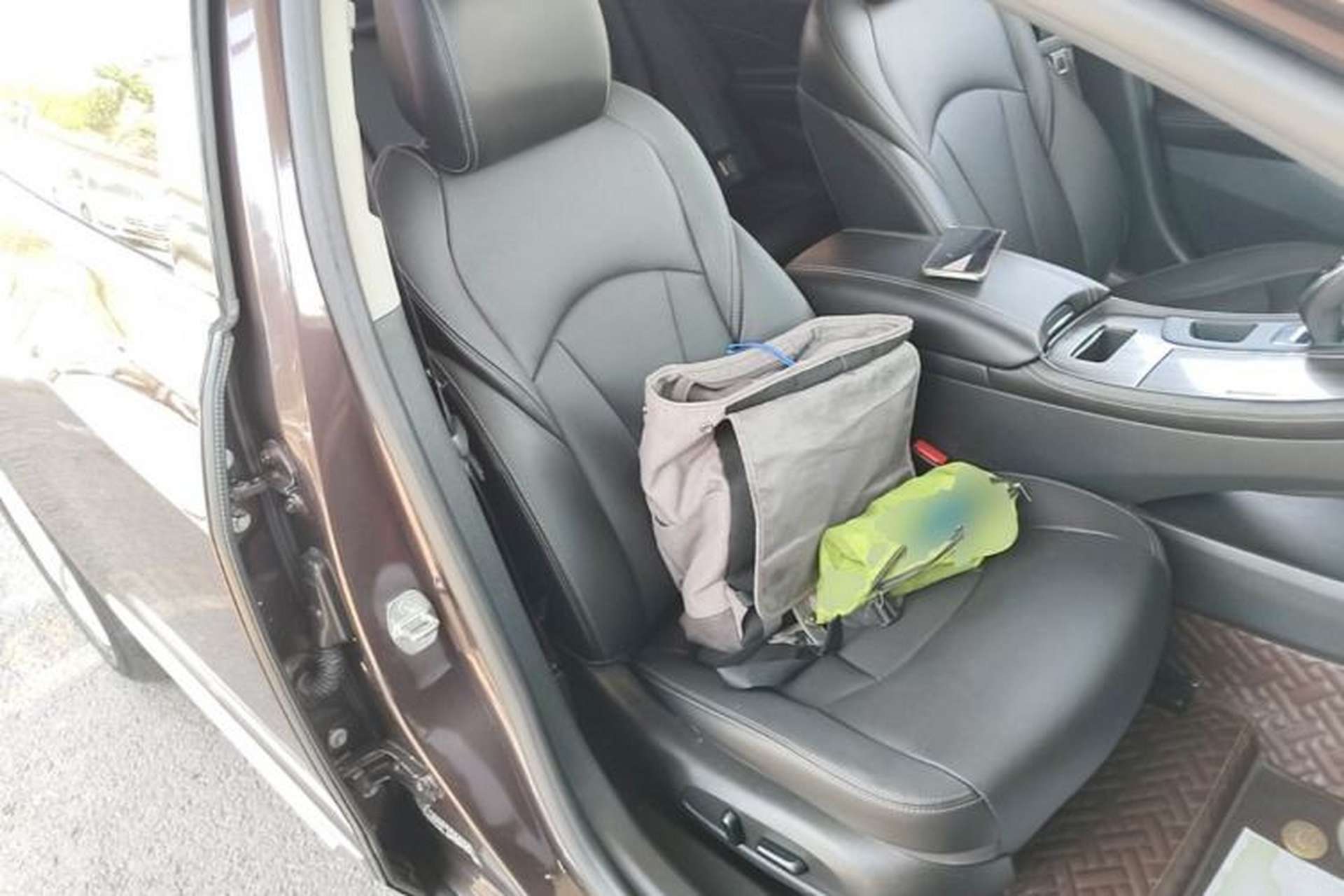Used Buick LaCrosse 2018 20T Elite Edition Right Front Seat