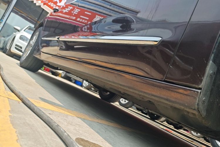 Used Buick LaCrosse 2018 20T Elite Edition Right Side Sill