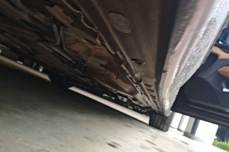 Used Buick LaCrosse 2018 28T Elite Edition Right Side Sill