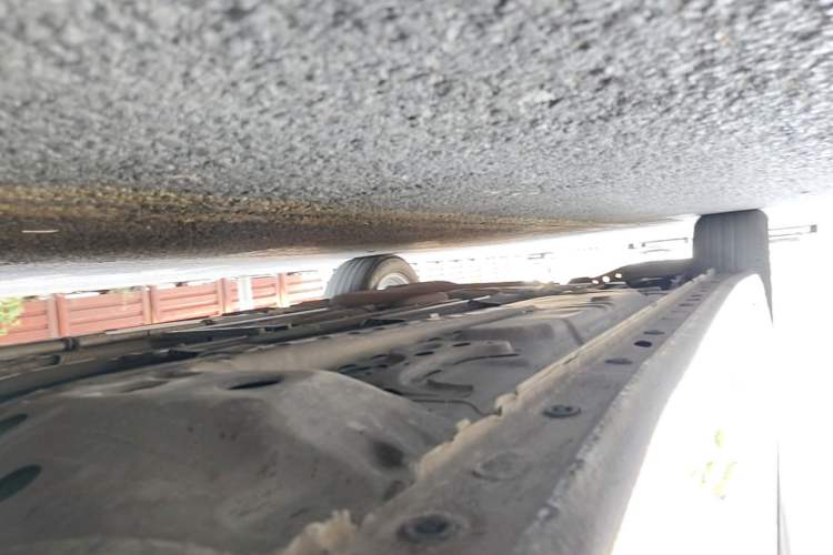 Used Buick LaCrosse 2018 20T Elite Edition Right Side Sill