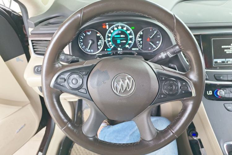 Used Buick LaCrosse 2018 28T Avenir Steering Wheel