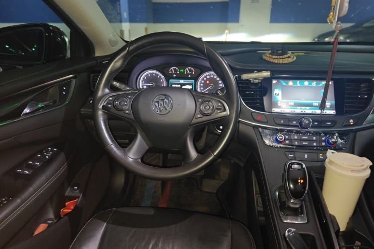 Used Buick LaCrosse 2018 20T Elite Edition Steering Wheel