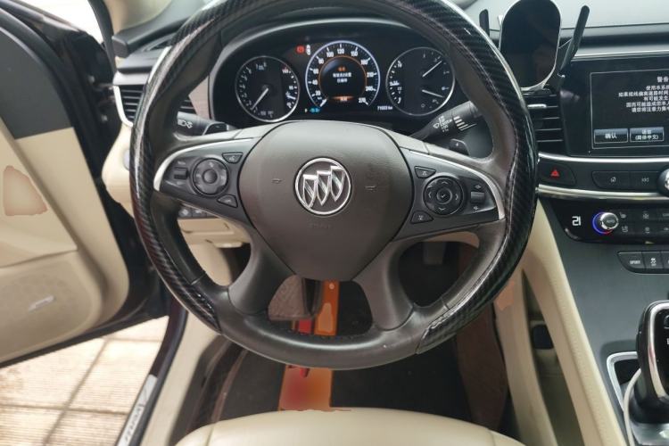 Used Buick LaCrosse 2018 28T Avenir Steering Wheel