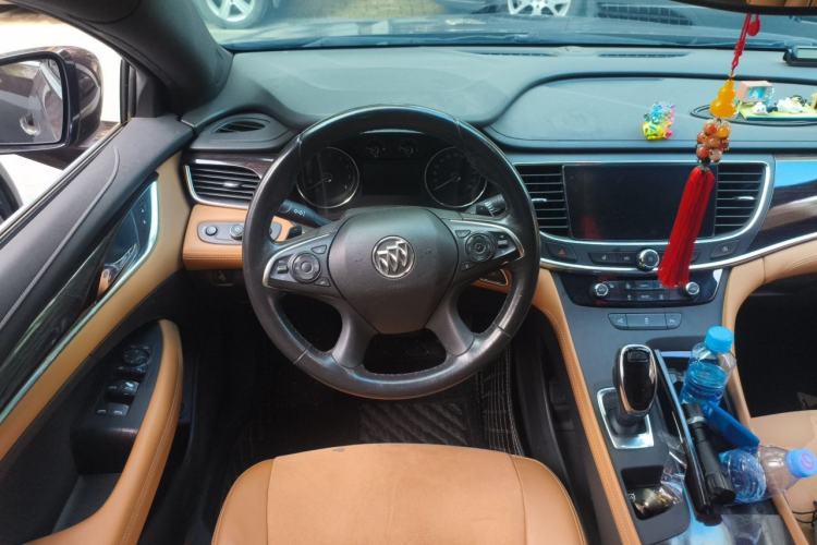 Used Buick LaCrosse 2018 28T Elite Edition Steering Wheel