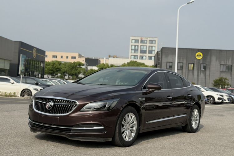 Buick LaCrosse 2018 20T Elite Edition مستعملة Guazi used car, China used car export, Used car for sale, Used cars, Cheapest cars for sale