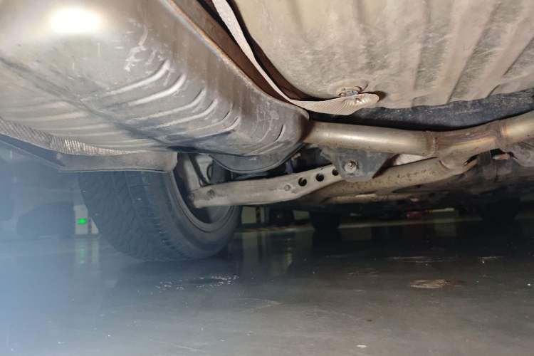 Used Buick LaCrosse 2018 28T Elite Edition Chassis Rear Left