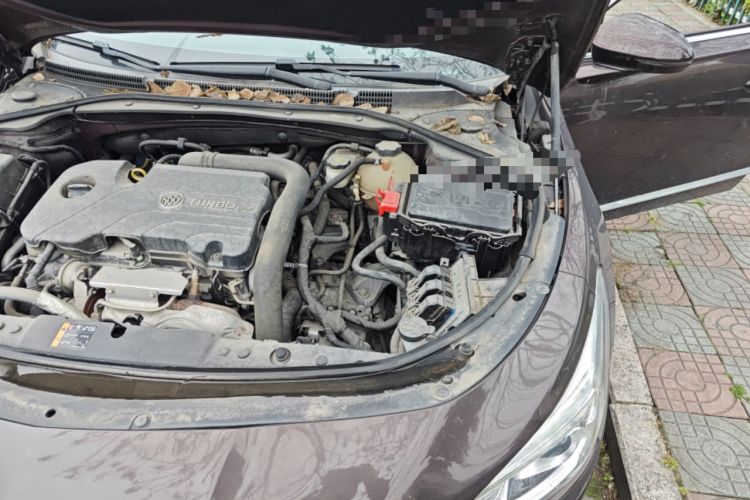 Used Buick LaCrosse 2018 20T Leading Model Engine Bay Left