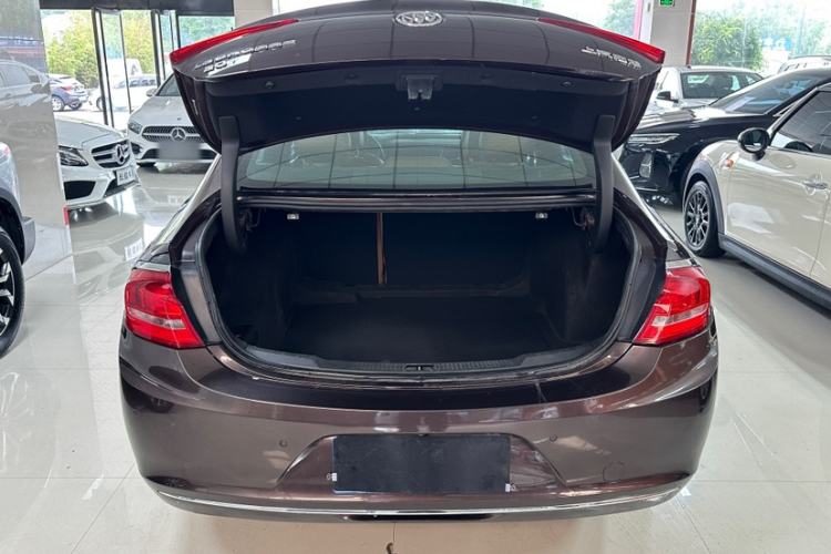 Used Buick LaCrosse 2018 20T Luxury Model Exterior 13