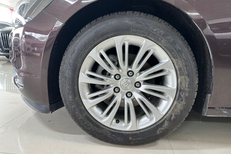 Used Buick LaCrosse 2018 20T Luxury Model Exterior 14
