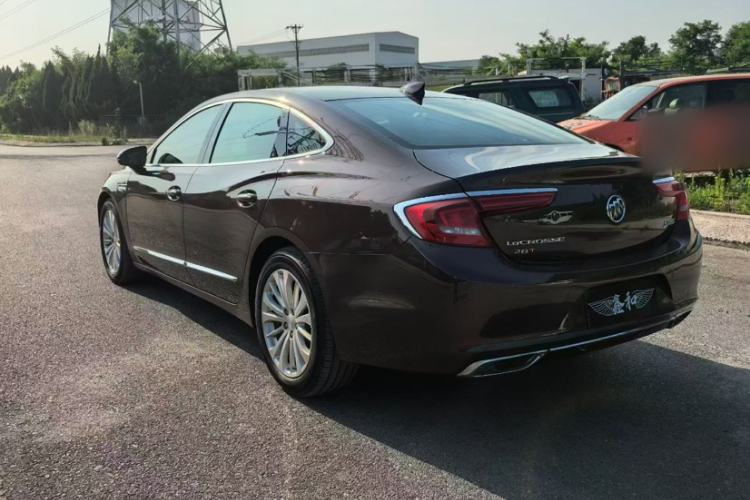 Used Buick LaCrosse 2018 28T Elite Edition Exterior 2