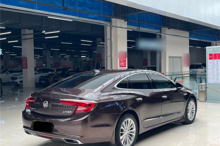 Used Buick LaCrosse 2018 28T Elite Edition Exterior 4