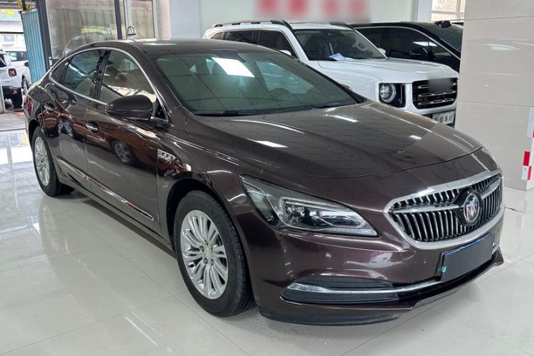 Used Buick LaCrosse 2018 20T Luxury Model Exterior 4