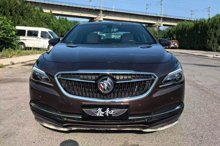 Used Buick LaCrosse 2018 28T Elite Edition Exterior 5