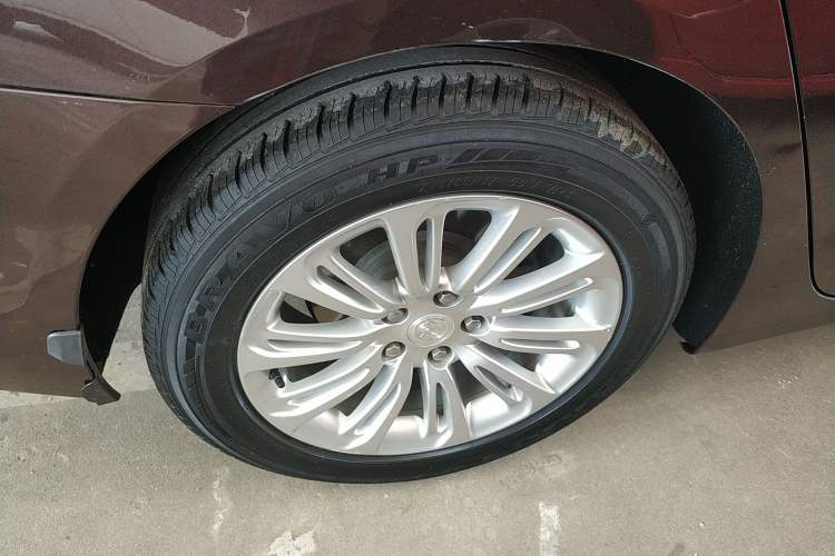 Used Buick LaCrosse 2018 20T Elite Edition Exterior 5