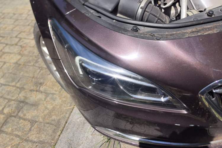 Used Buick LaCrosse 2018 28T Elite Edition Exterior 6