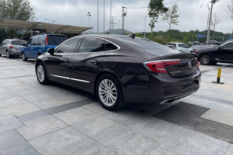Used Buick LaCrosse 2018 28T Elite Edition Exterior 7