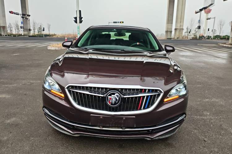Used Buick LaCrosse 2018 20T Elite Edition Front