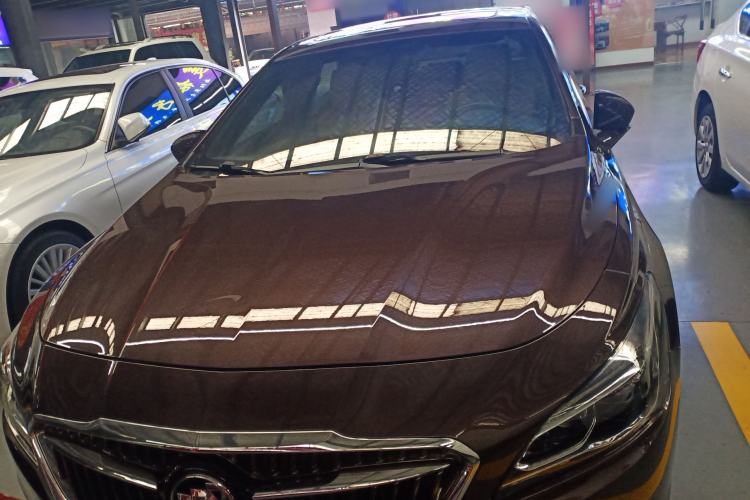 Used Buick LaCrosse 2018 28T Elite Edition Front