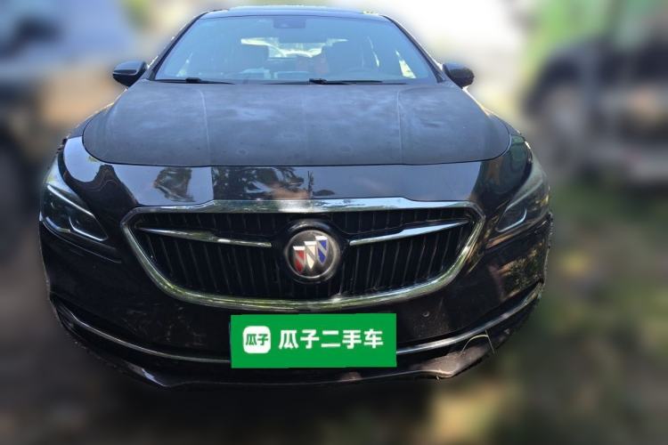 Used Buick LaCrosse 2018 28T Luxury Model Front