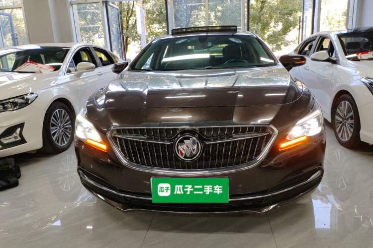 Used Buick LaCrosse 2018 20T Elite Edition Front