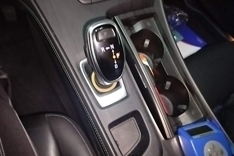 Used Buick LaCrosse 2018 20T Elite Edition Gear Lever