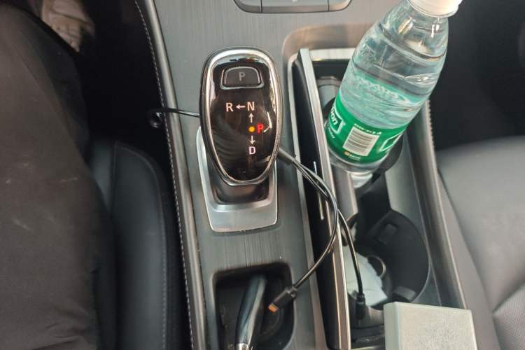 Used Buick LaCrosse 2018 20T Elite Edition Gear Lever
