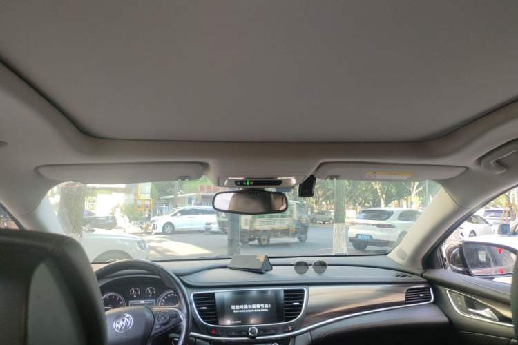 Used Buick LaCrosse 2018 20T Elite Edition Headliner