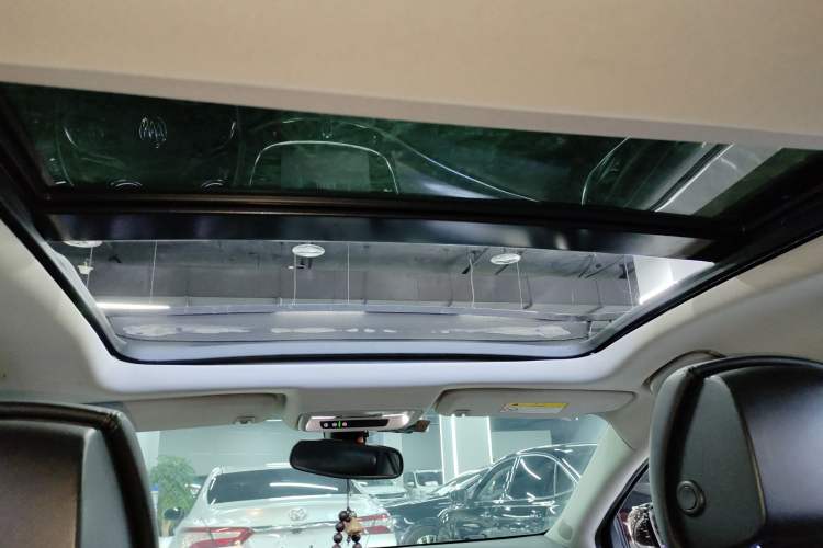 Used Buick LaCrosse 2018 20T Elite Edition Headliner