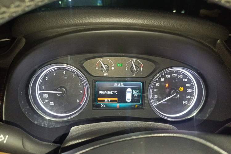 Used Buick LaCrosse 2018 28T Elite Edition Instrument Cluster
